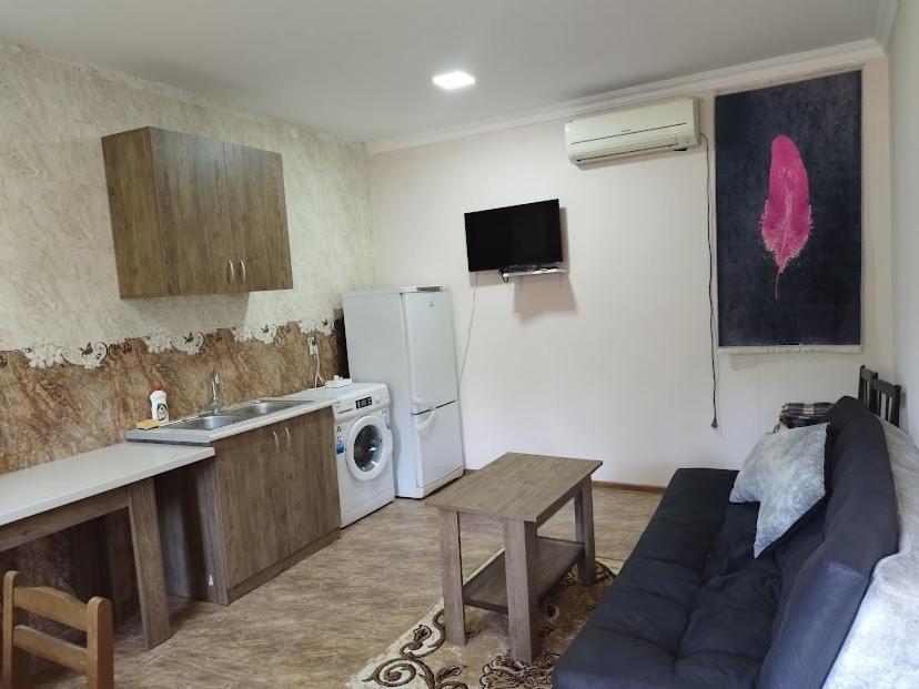Apartment In Mtskheta, With Beautiful Nature, 100 Meter From Center Exteriér fotografie